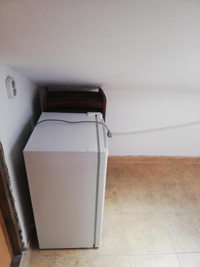 Guest Room Asparuh Trojan Exterior foto