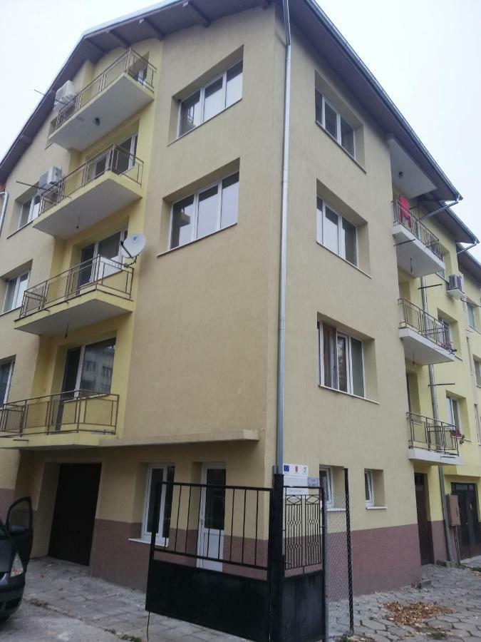 Guest Room Asparuh Trojan Exterior foto